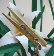 origami-lily-clothespin.jpg